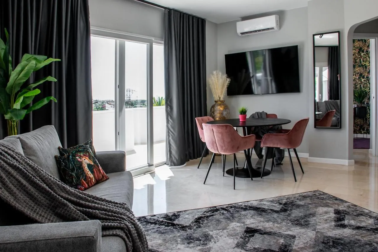 Leos Mijas Golf Apartment Fuengirola
