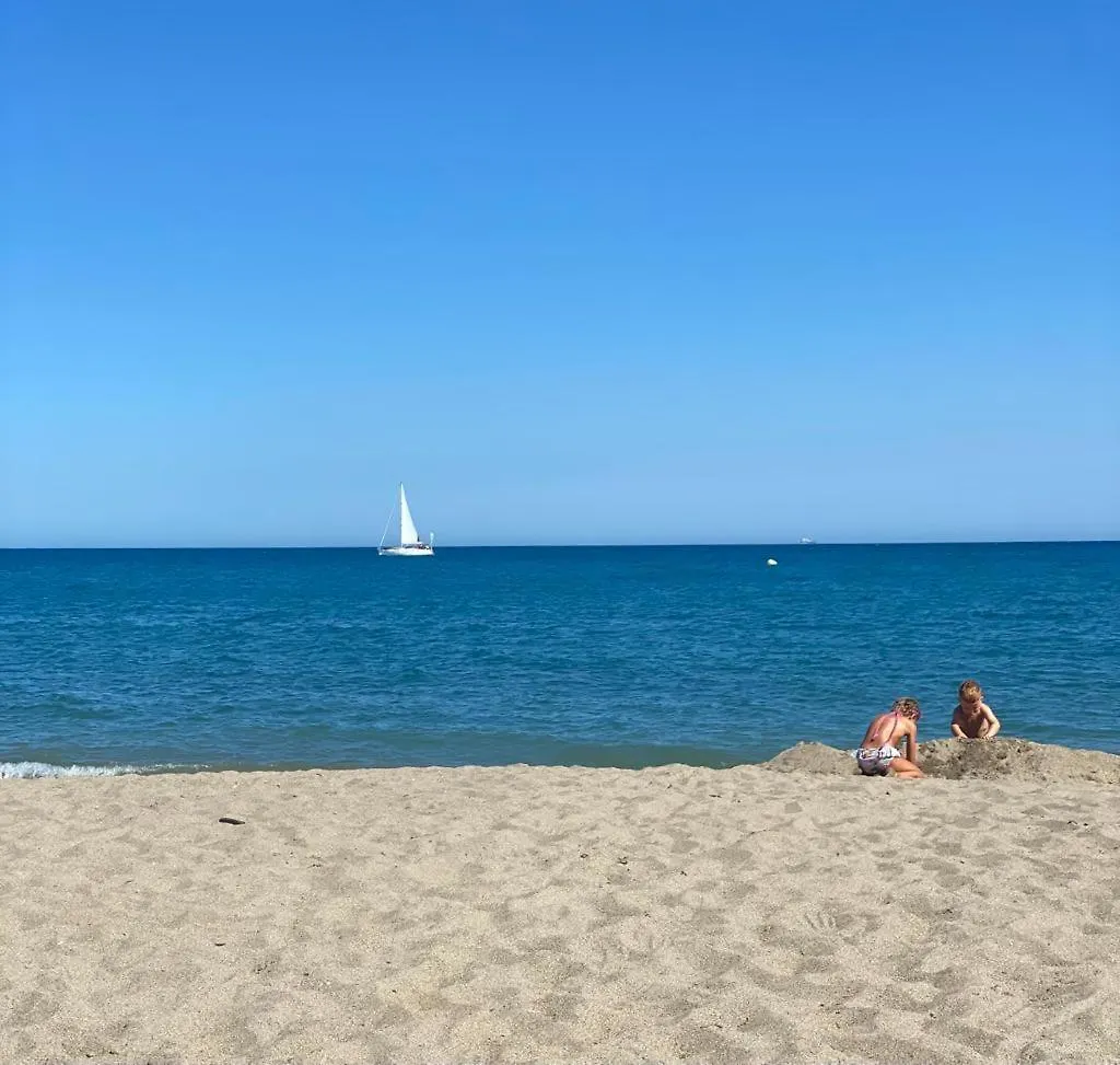 Leos Mijas Golf Apartment Fuengirola
