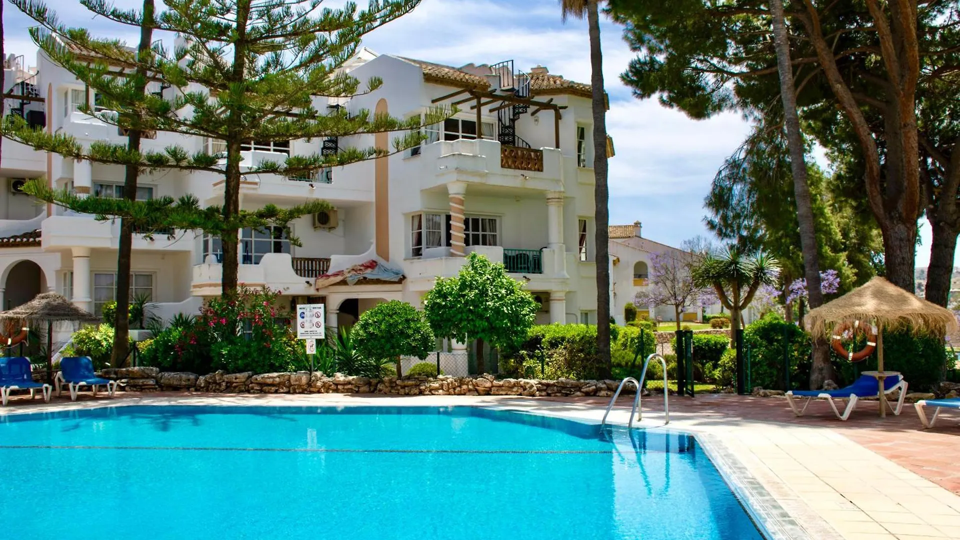 Leos Mijas Golf Apartment Fuengirola Spain